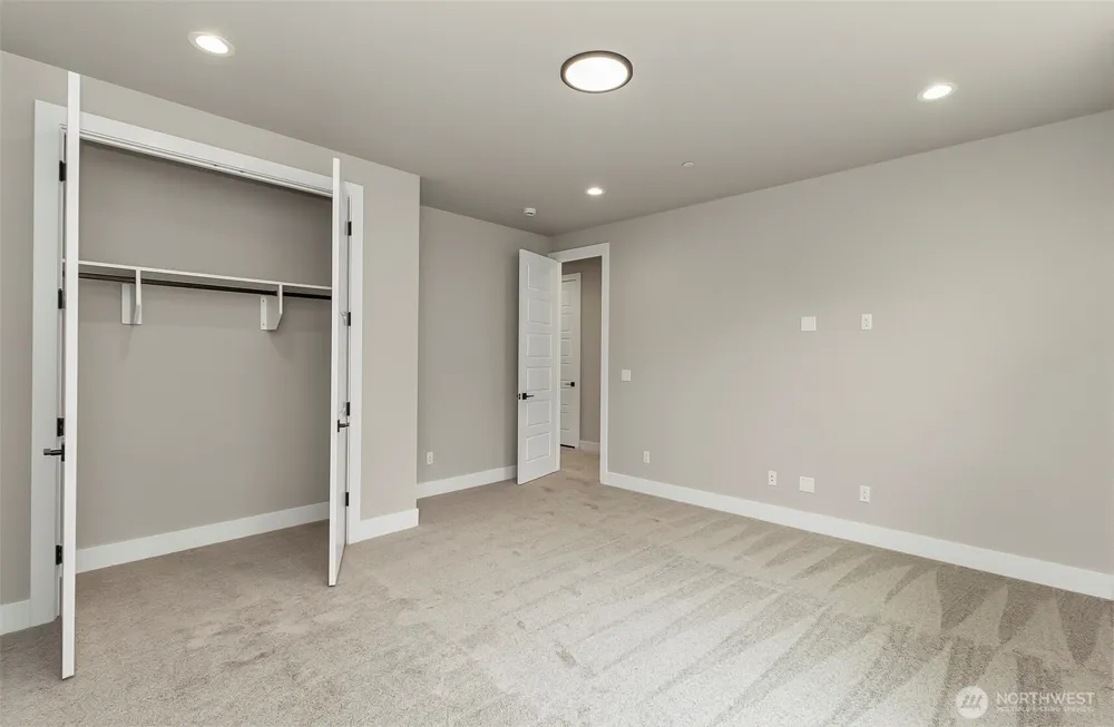 1515 Sunnyside Boulevard Lake Stevens, WA 98258