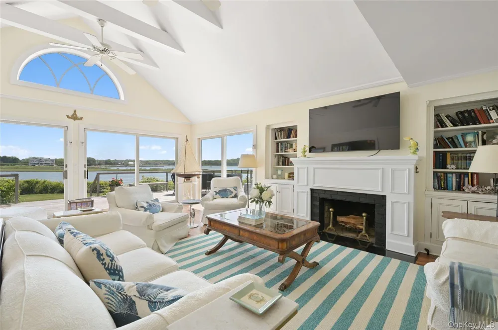 50 Inlet View Path East Moriches, NY 11940