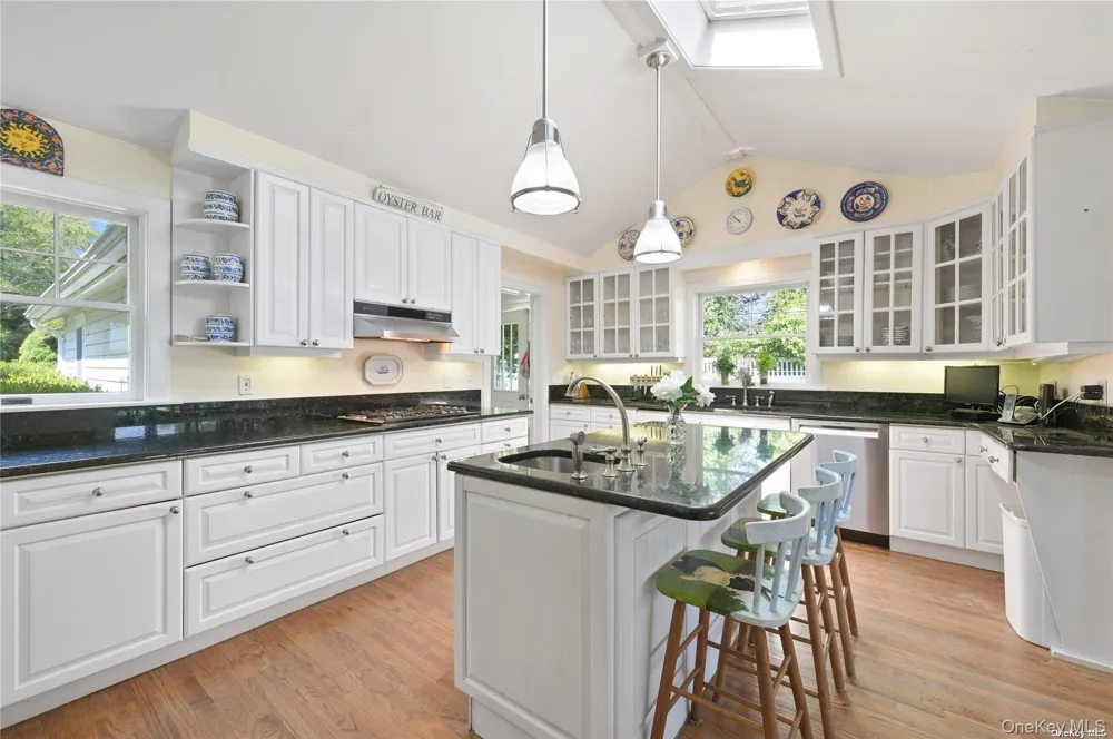 50 Inlet View Path East Moriches, NY 11940