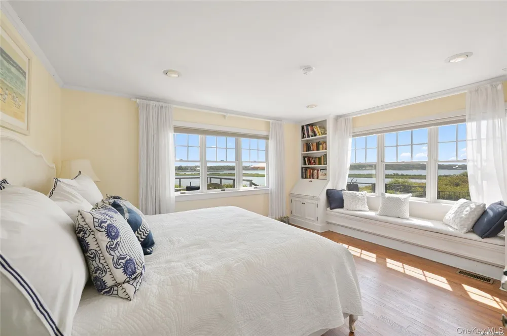50 Inlet View Path East Moriches, NY 11940