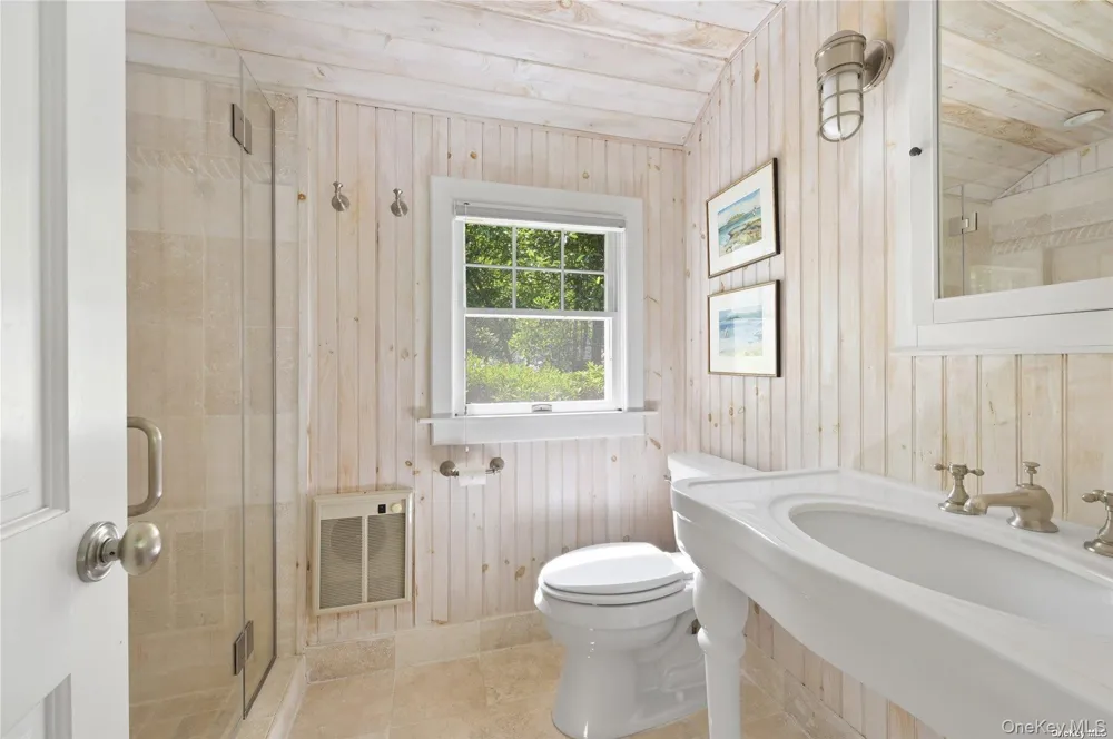 50 Inlet View Path East Moriches, NY 11940