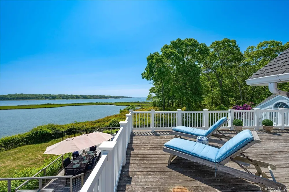 50 Inlet View Path East Moriches, NY 11940
