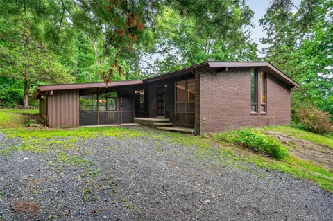 368 Old Dutch Hollow Road