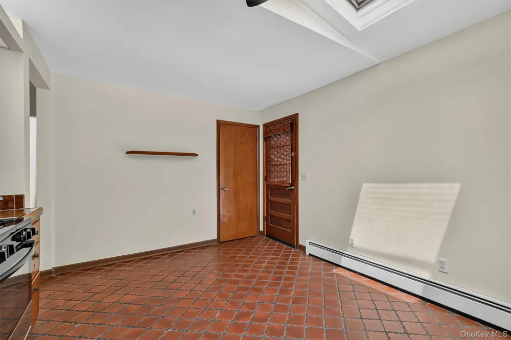 368 Old Dutch Hollow Road Greenwood Lake, NY 10925