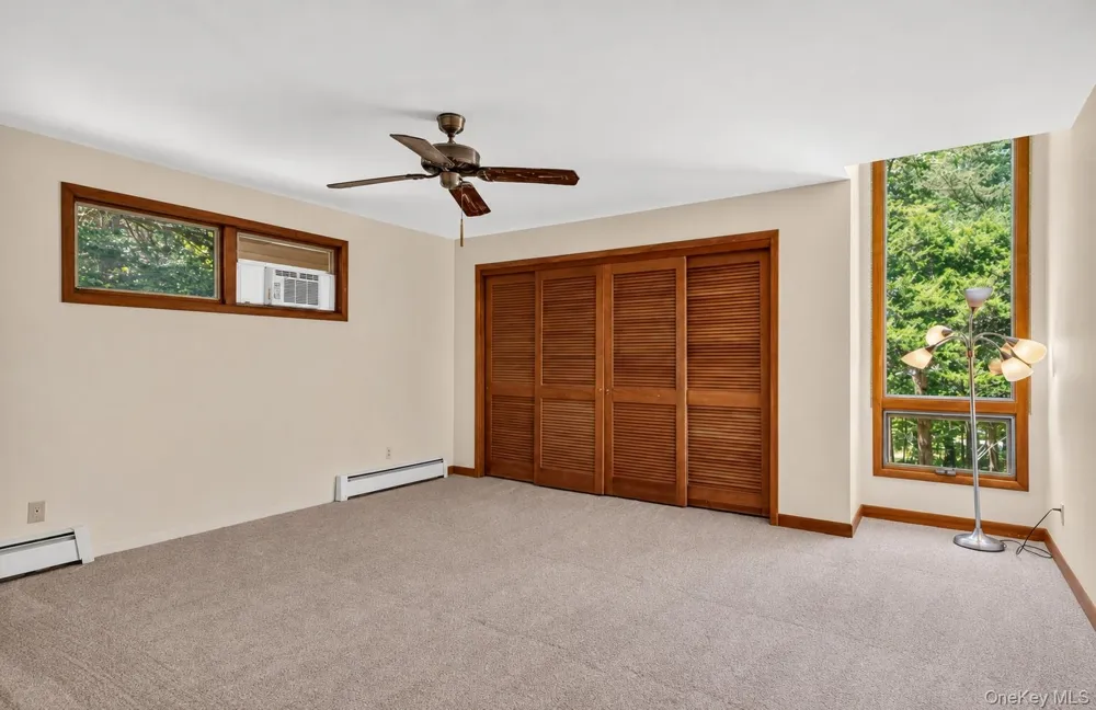 368 Old Dutch Hollow Road Greenwood Lake, NY 10925