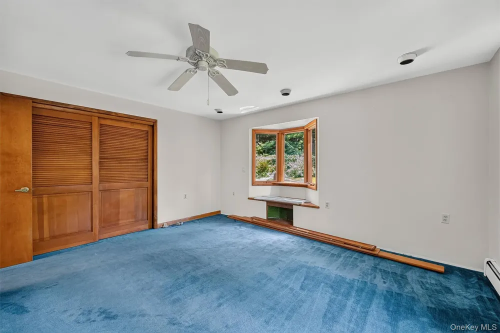 368 Old Dutch Hollow Road Greenwood Lake, NY 10925