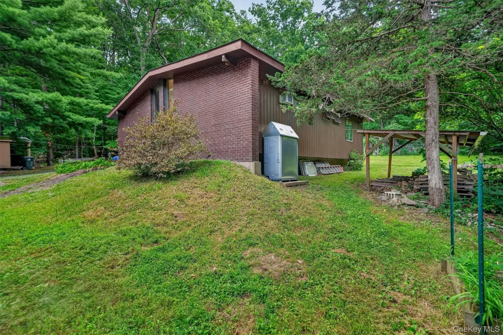 368 Old Dutch Hollow Road Greenwood Lake, NY 10925