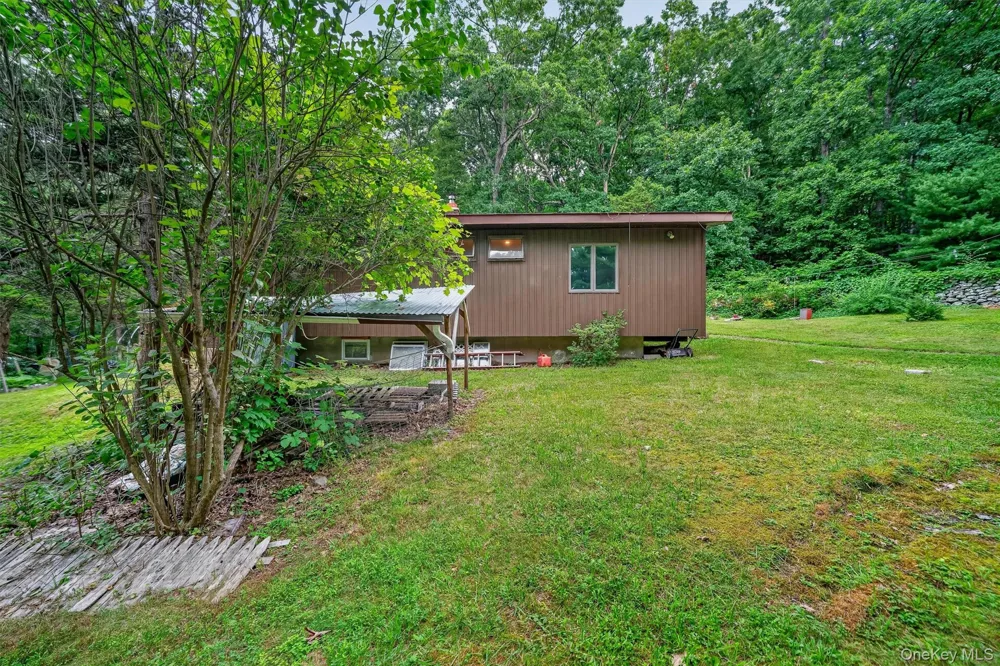 368 Old Dutch Hollow Road Greenwood Lake, NY 10925