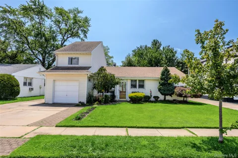 79 Spruce Lane