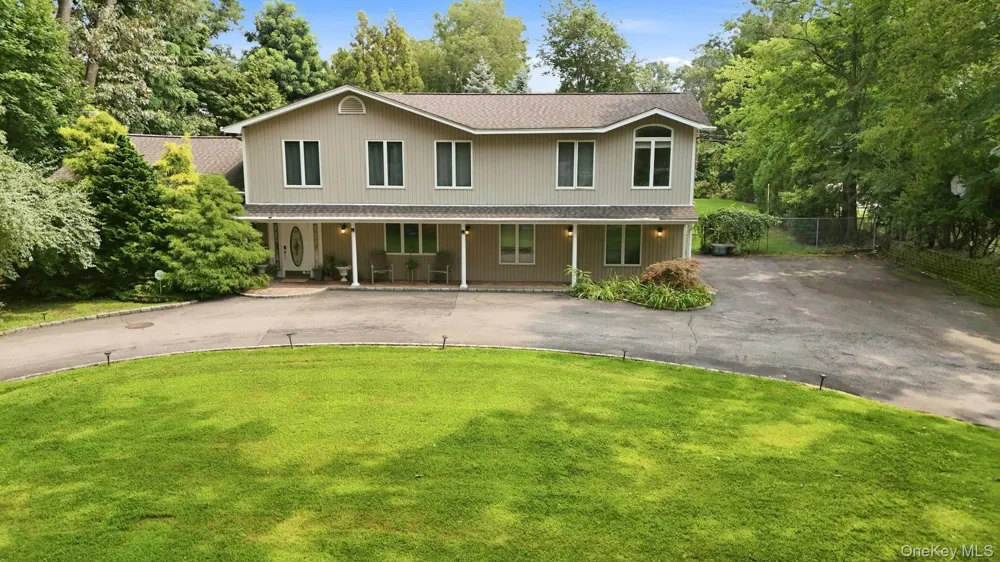 11 Soundview Drive Port Jefferson, NY 11777