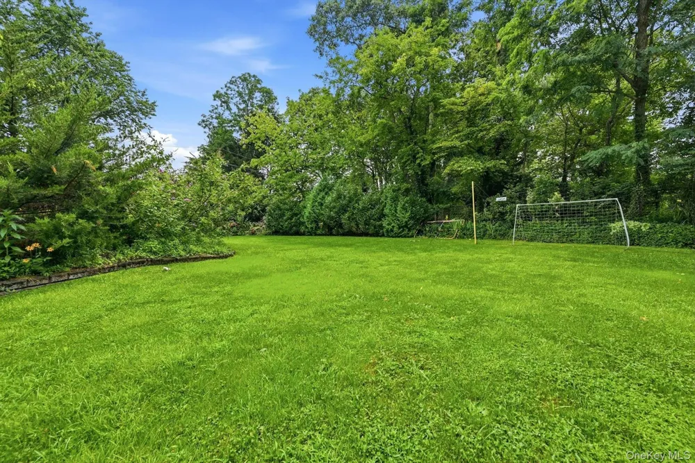 11 Soundview Drive Port Jefferson, NY 11777