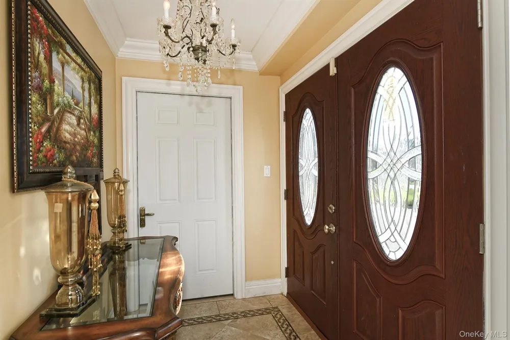 22 Apple Blossom Lane East Patchogue, NY 11772