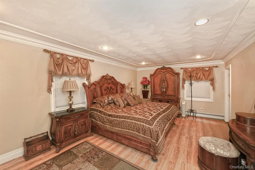 22 Apple Blossom Lane East Patchogue, NY 11772