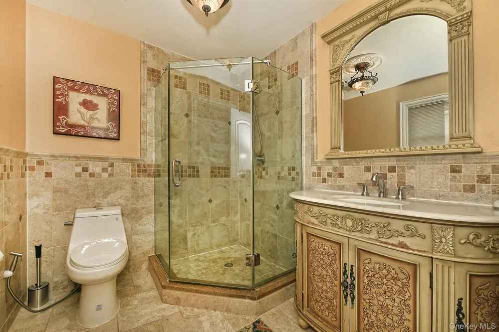 22 Apple Blossom Lane East Patchogue, NY 11772