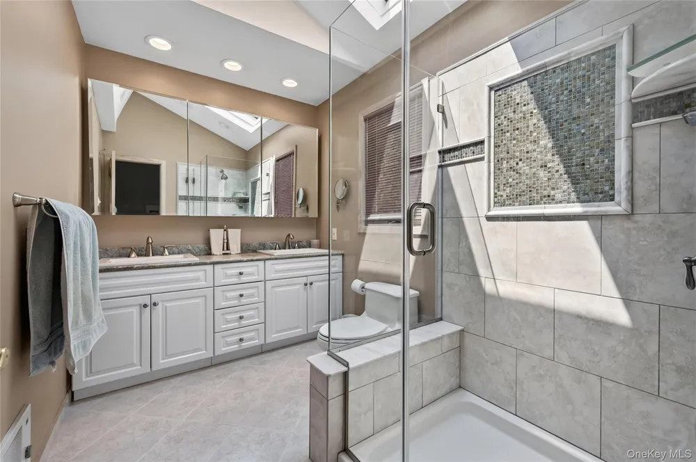 36 Arbor Lane Dix Hills, NY 11746