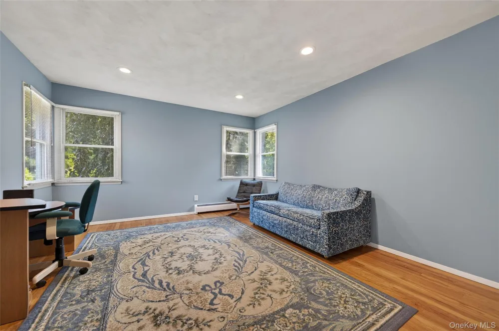 36 Arbor Lane Dix Hills, NY 11746