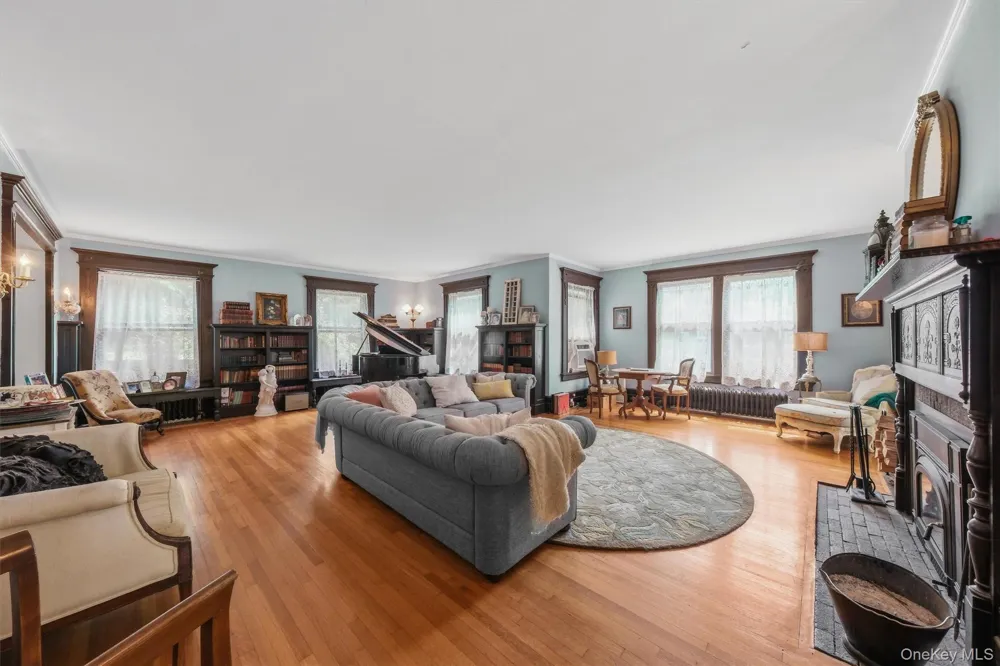 83 Hooker Avenue Poughkeepsie, NY 12601