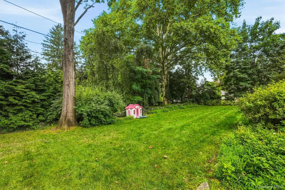 83 Hooker Avenue Poughkeepsie, NY 12601