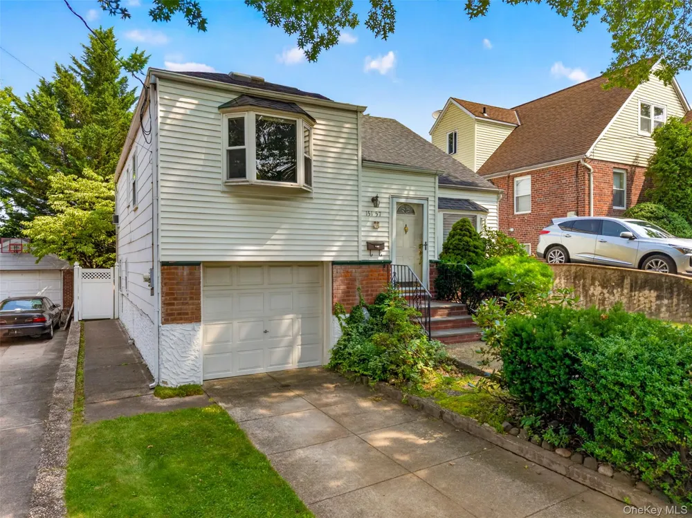 151-57 28th Avenue Flushing, NY 11354