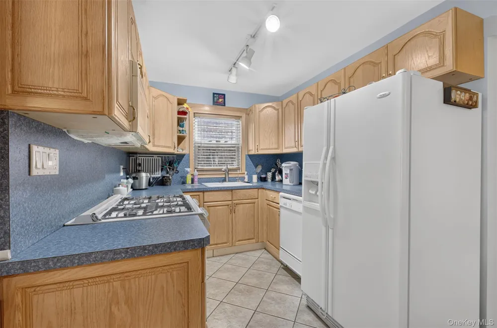 151-57 28th Avenue Flushing, NY 11354