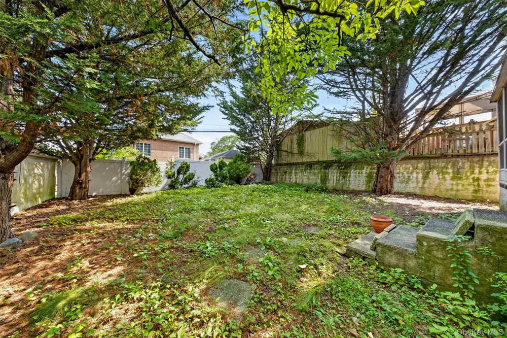 151-57 28th Avenue Flushing, NY 11354