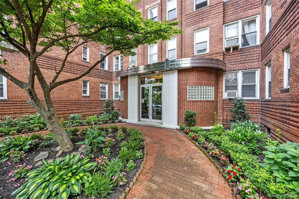 65-36 Wetherole Street #503 Rego Park, NY 11374