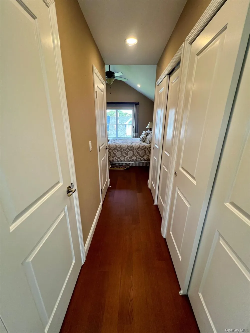 11 Willow Terrace #11 Coram, NY 11727