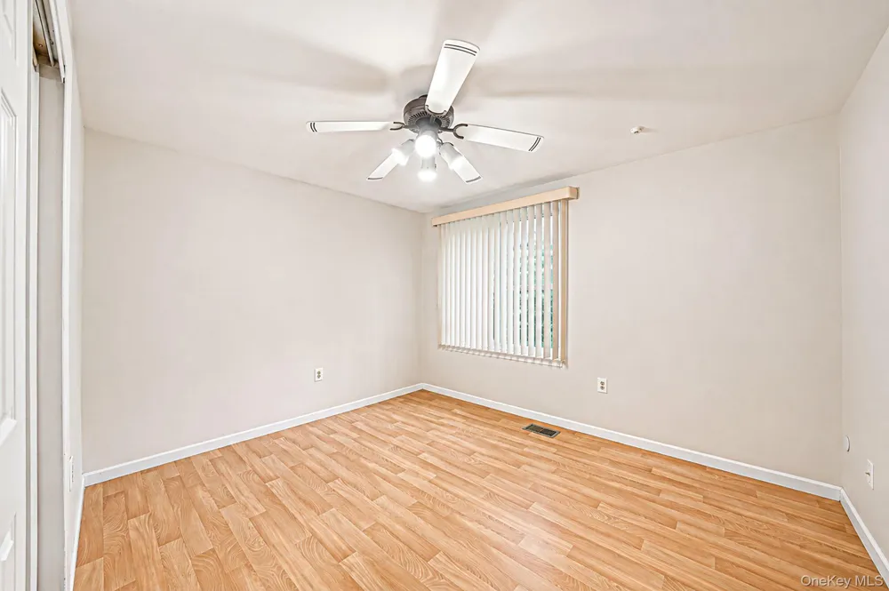 401 Birchwood Road Medford, NY 11763