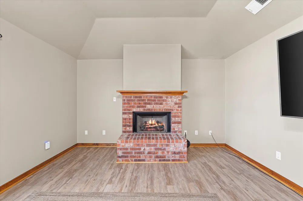 763 County Road 3505 Quinlan, TX 75474