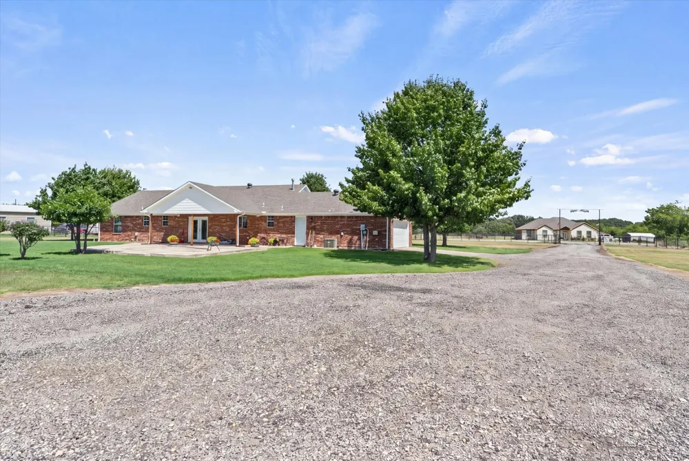 763 County Road 3505 Quinlan, TX 75474