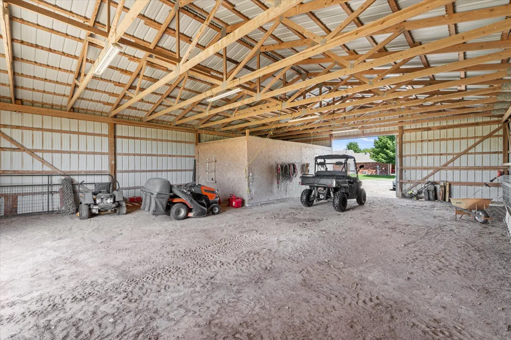 763 County Road 3505 Quinlan, TX 75474