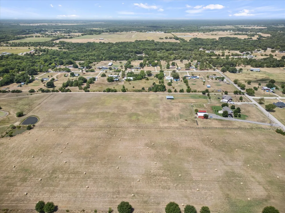 763 County Road 3505 Quinlan, TX 75474