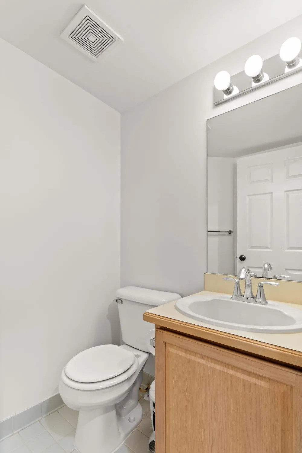 3034 Forest Creek Court Ann Arbor, MI 48108