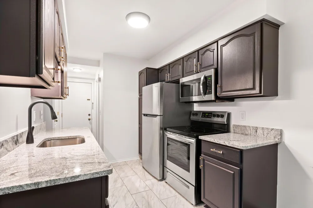 3034 Forest Creek Court Ann Arbor, MI 48108