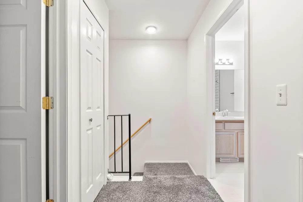3034 Forest Creek Court Ann Arbor, MI 48108