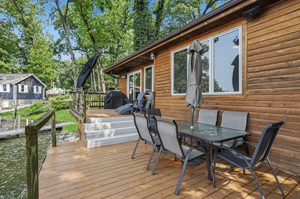 34149 Hillside Drive Paw Paw, MI 49079