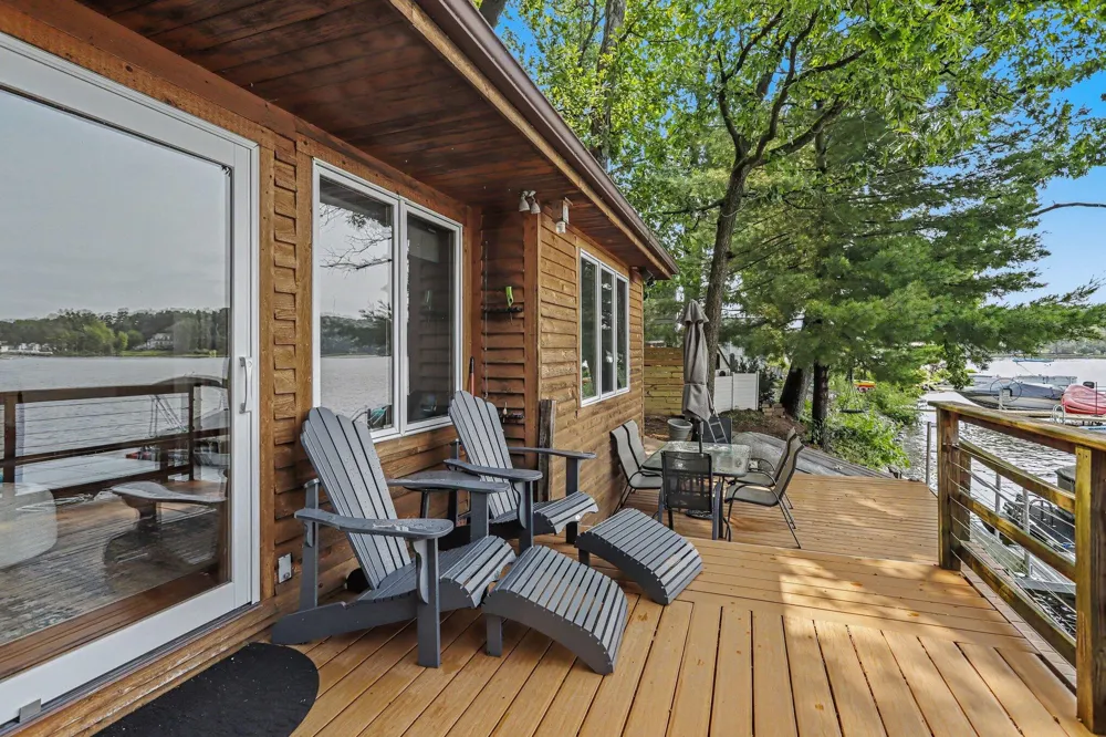 34149 Hillside Drive Paw Paw, MI 49079