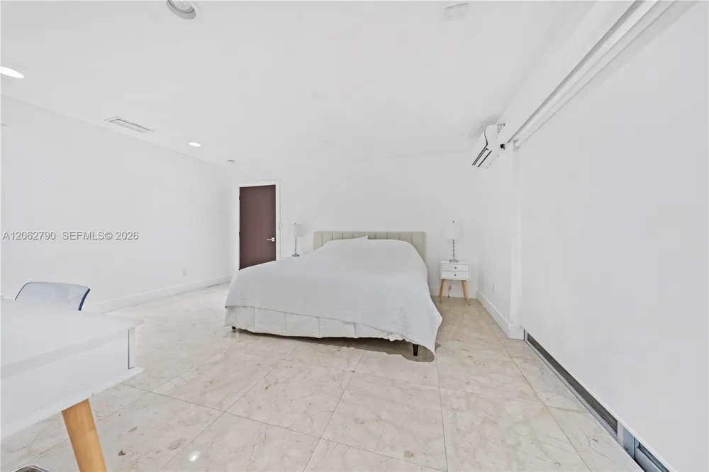 12231 SW 103rd Ter Miami, FL 33186