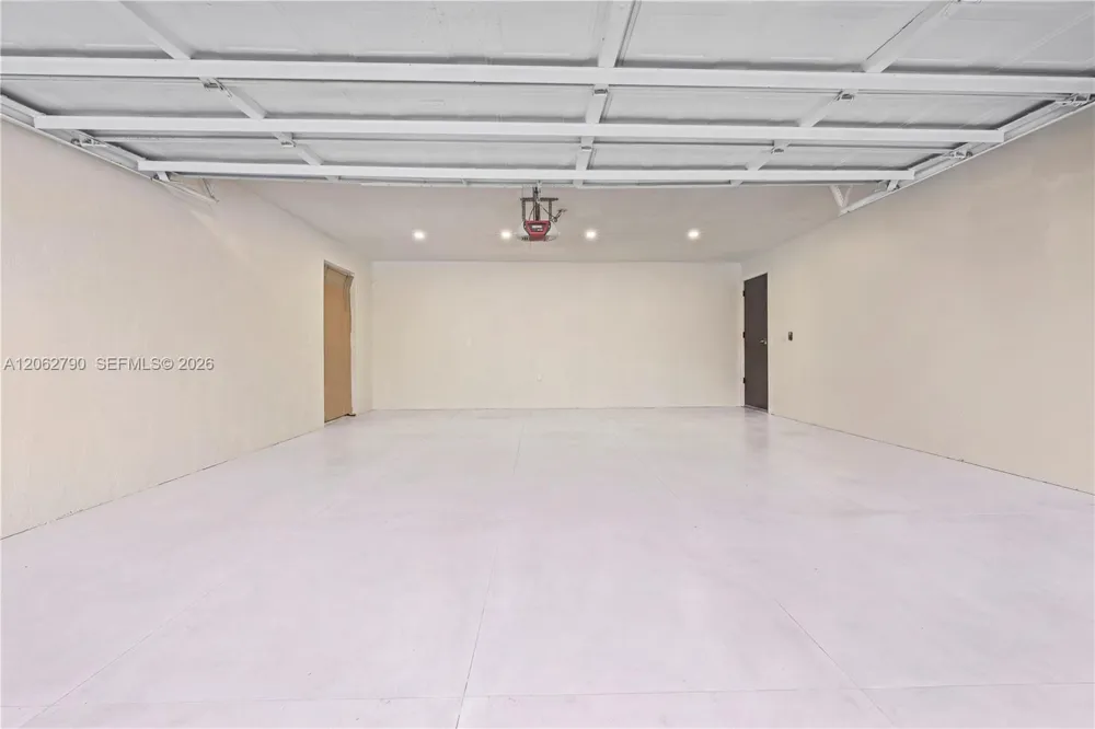 12231 SW 103rd Ter Miami, FL 33186