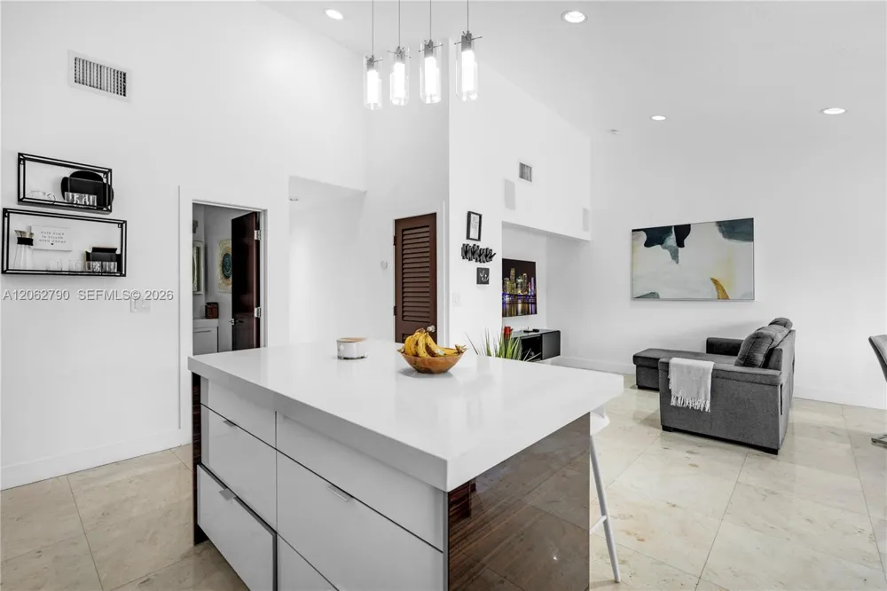 12231 SW 103rd Ter Miami, FL 33186