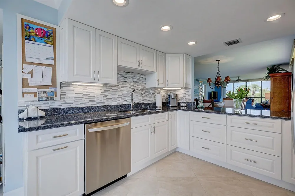 5059 HIGHWAY A1A #206 Hutchinson Island, FL 34949