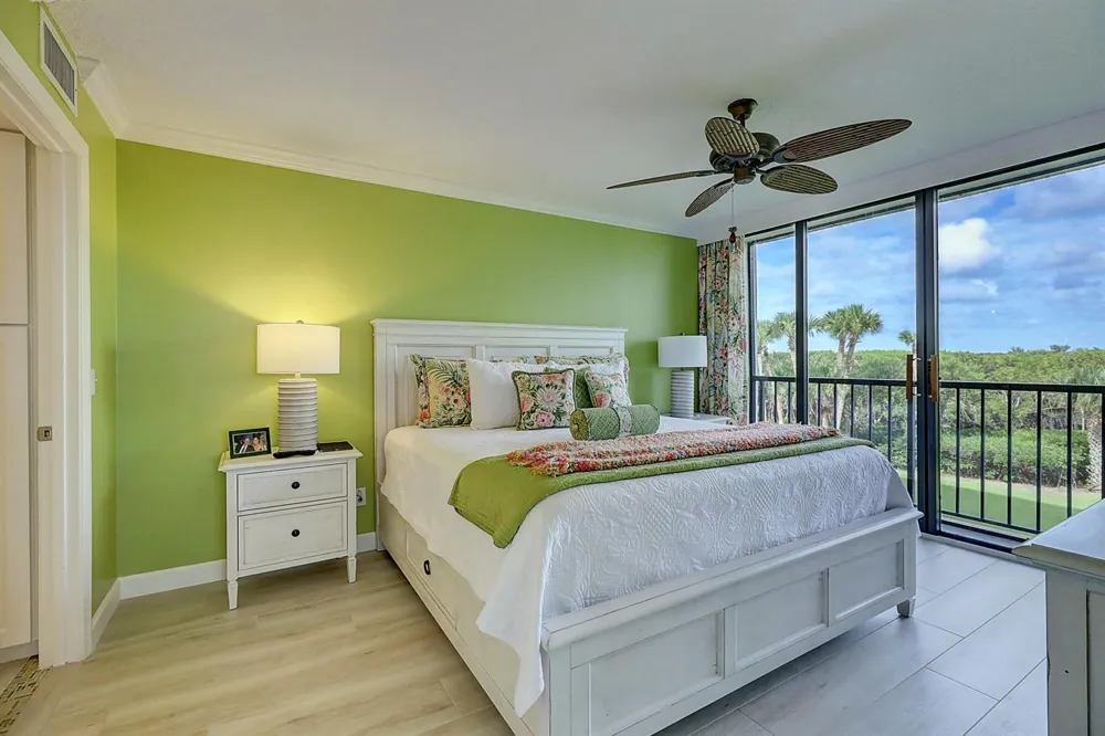 5059 HIGHWAY A1A #206 Hutchinson Island, FL 34949