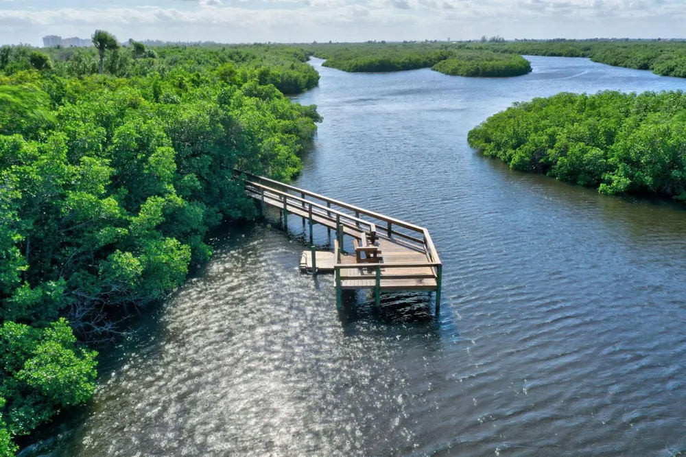 5059 HIGHWAY A1A #206 Hutchinson Island, FL 34949