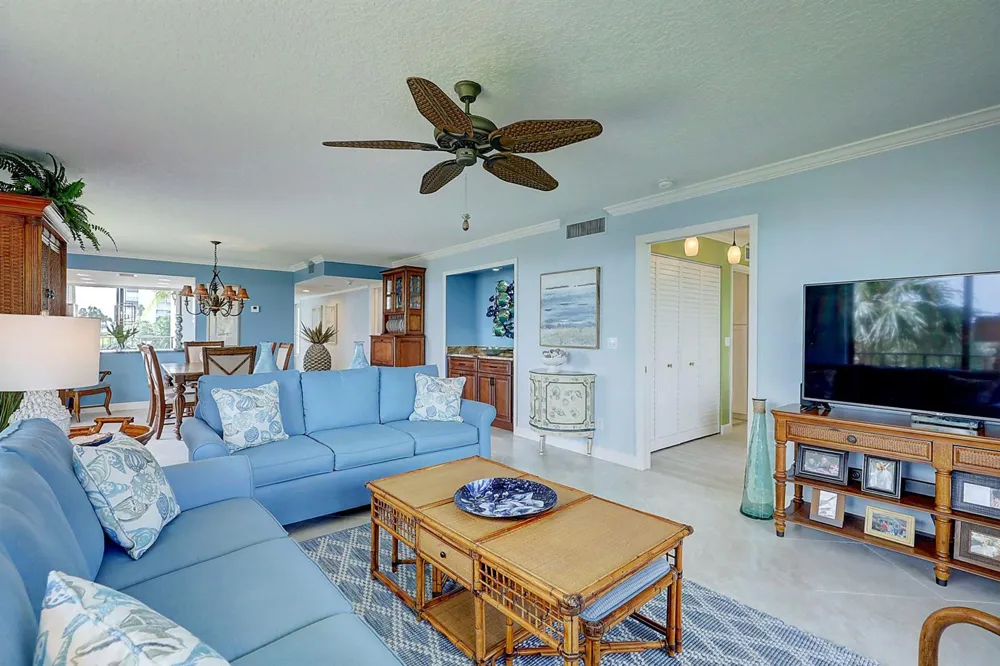 5059 HIGHWAY A1A #206 Hutchinson Island, FL 34949