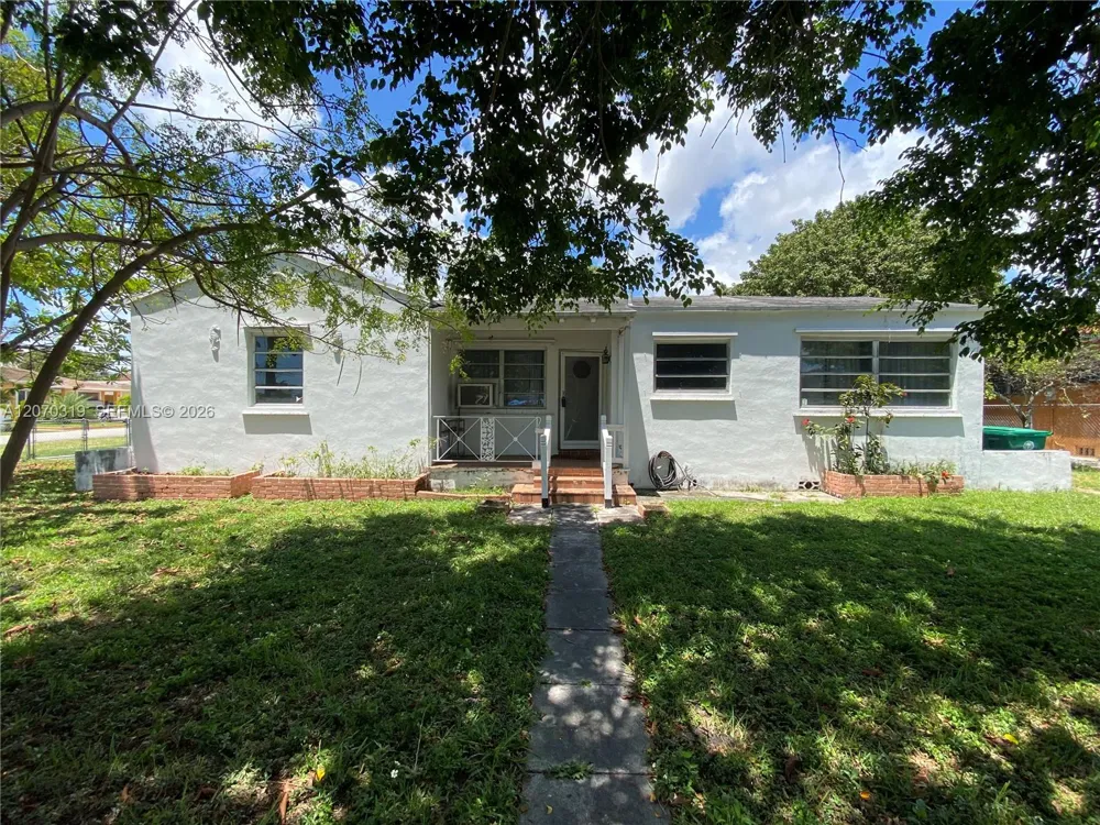350 SW 34th Ave #- Miami, FL 33135