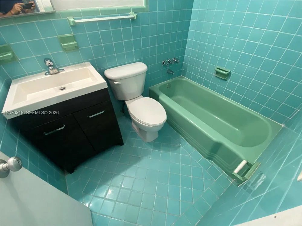 350 SW 34th Ave #- Miami, FL 33135