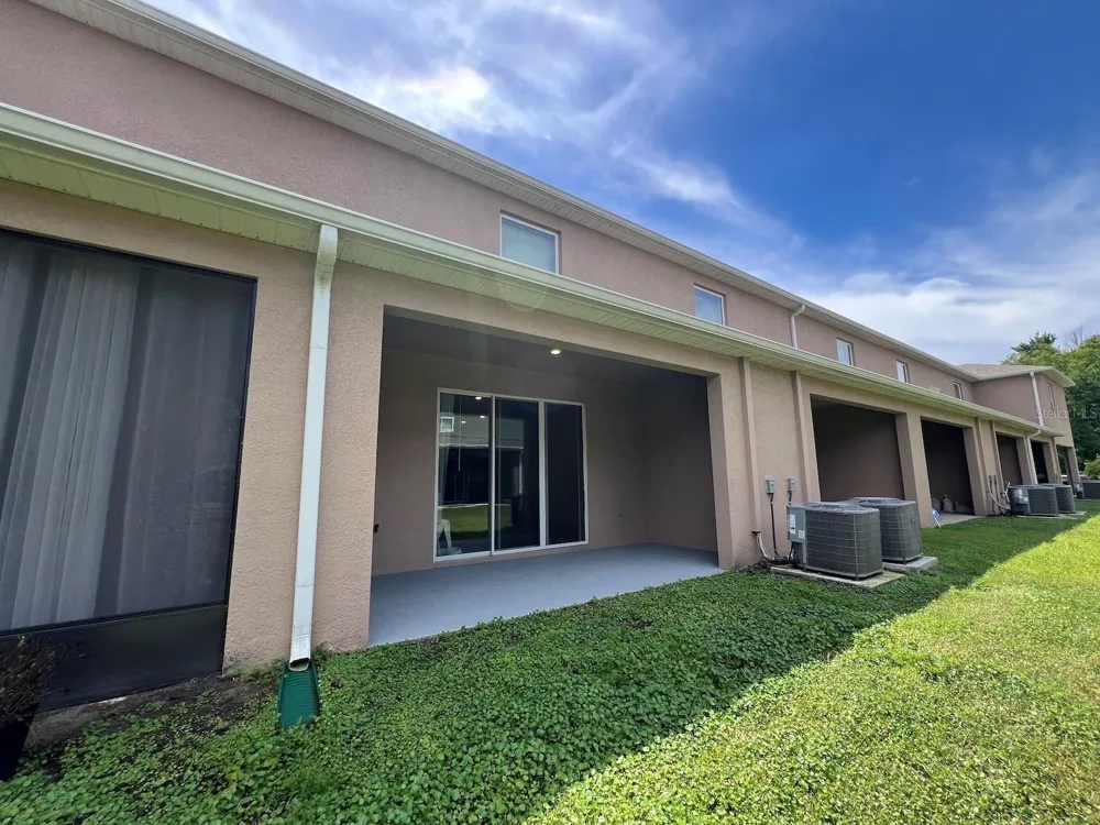1370 YELLOW FINCH DRIVE Davenport, FL 33837