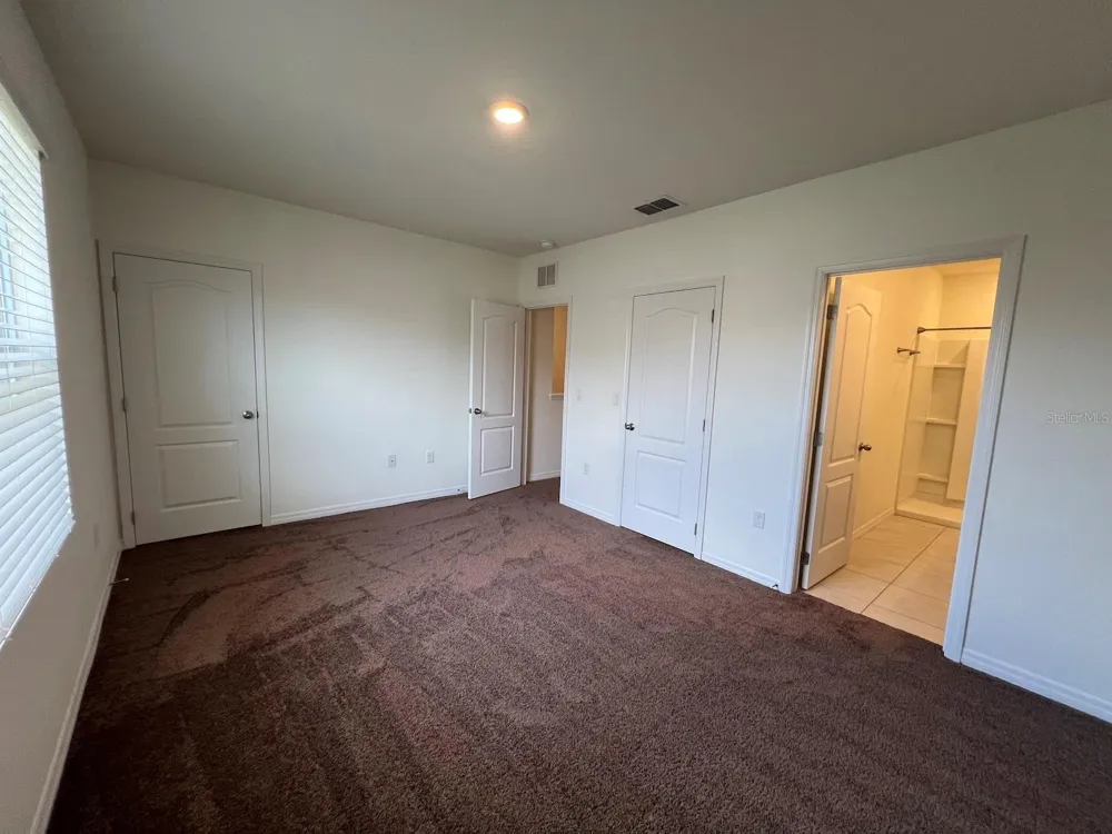 1370 YELLOW FINCH DRIVE Davenport, FL 33837