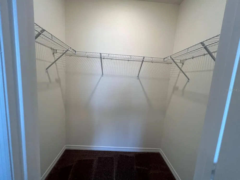 1370 YELLOW FINCH DRIVE Davenport, FL 33837