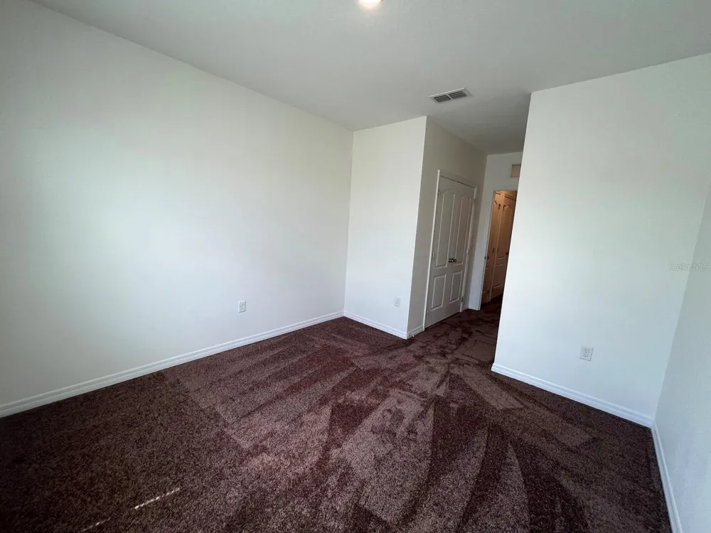 1370 YELLOW FINCH DRIVE Davenport, FL 33837